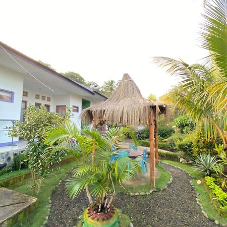 Mahoni Guest House Kelimutu Dış mekan fotoğraf