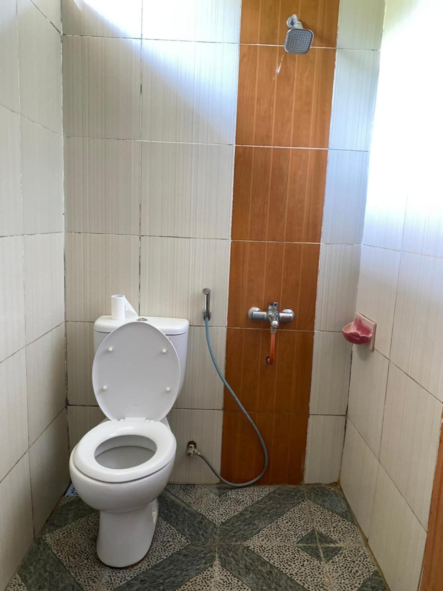 Mahoni Guest House Kelimutu Dış mekan fotoğraf